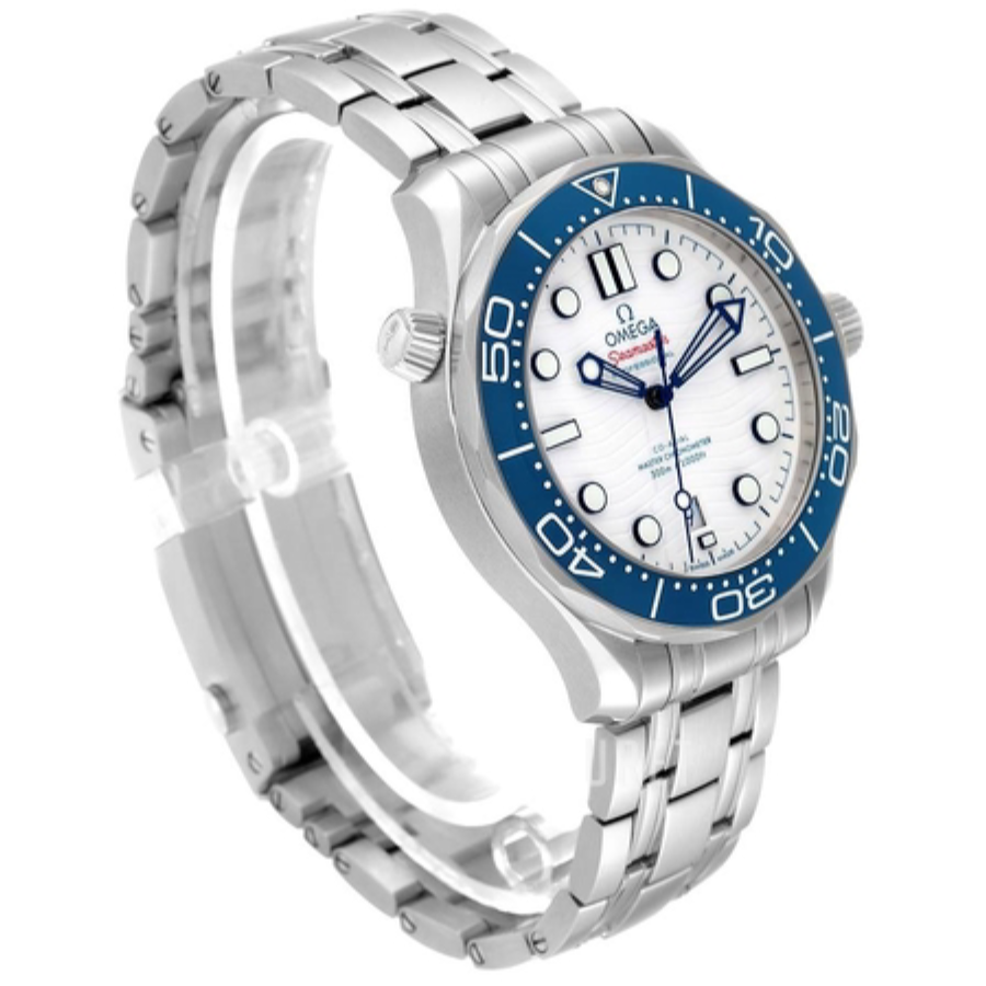 Omega Seamaster 300 Replica - Image 2